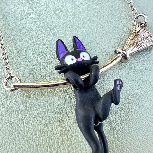 Kiki’s Delivery Service Jiji Cat Necklace Studio Ghibli Style Broomstick Spinner - Picture 4 of 6